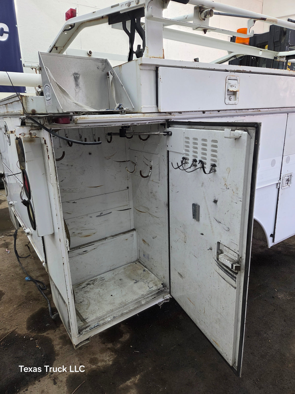 8' Steel Utility Service Body Truck Single Rear Wheel Utility Bed Universal