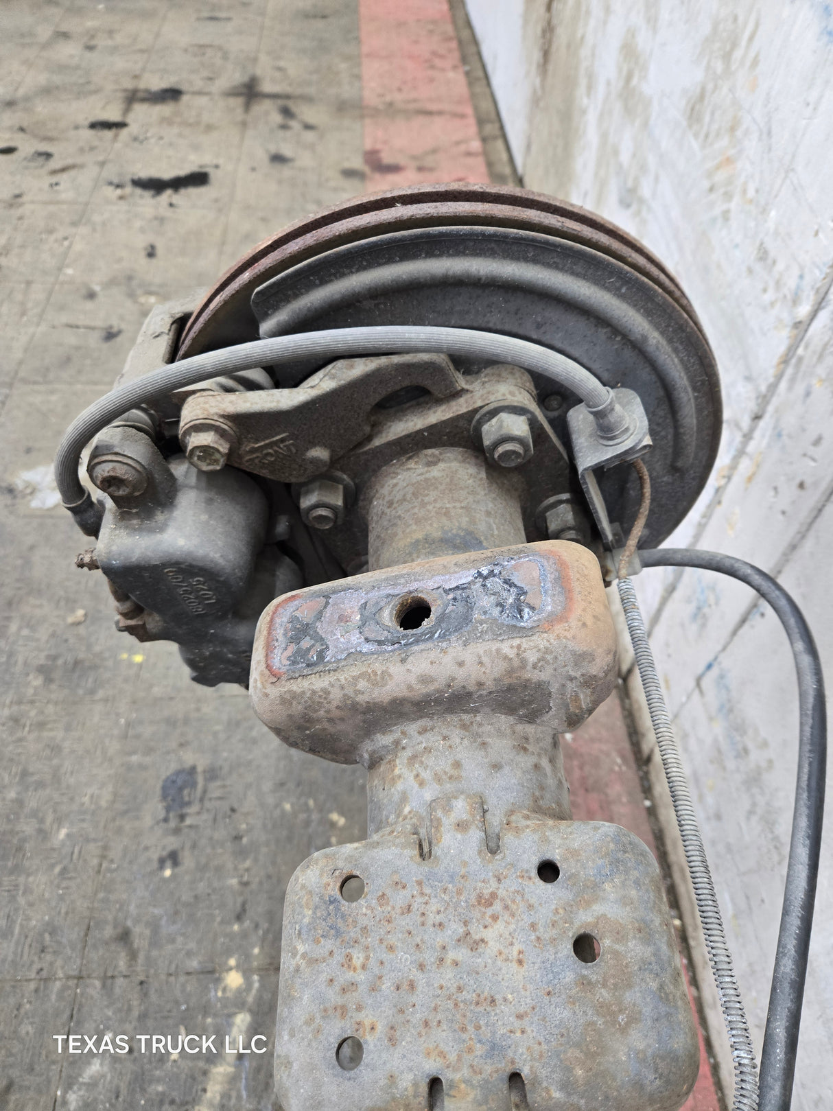 2001-2007 Chevrolet Silverado / GMC Sierra 2500 3500 HD Rear Axle 4.10 10.5" 156k Miles