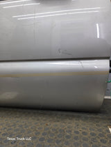 1999-2006 Chevrolet Silverado / GMC Sierra 1500 2500 3500 HD Front Passenger side Door RH
