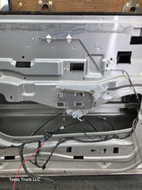 1999-2006 Chevrolet Silverado / GMC Sierra 1500 2500 3500 HD Front Passenger side Door RH