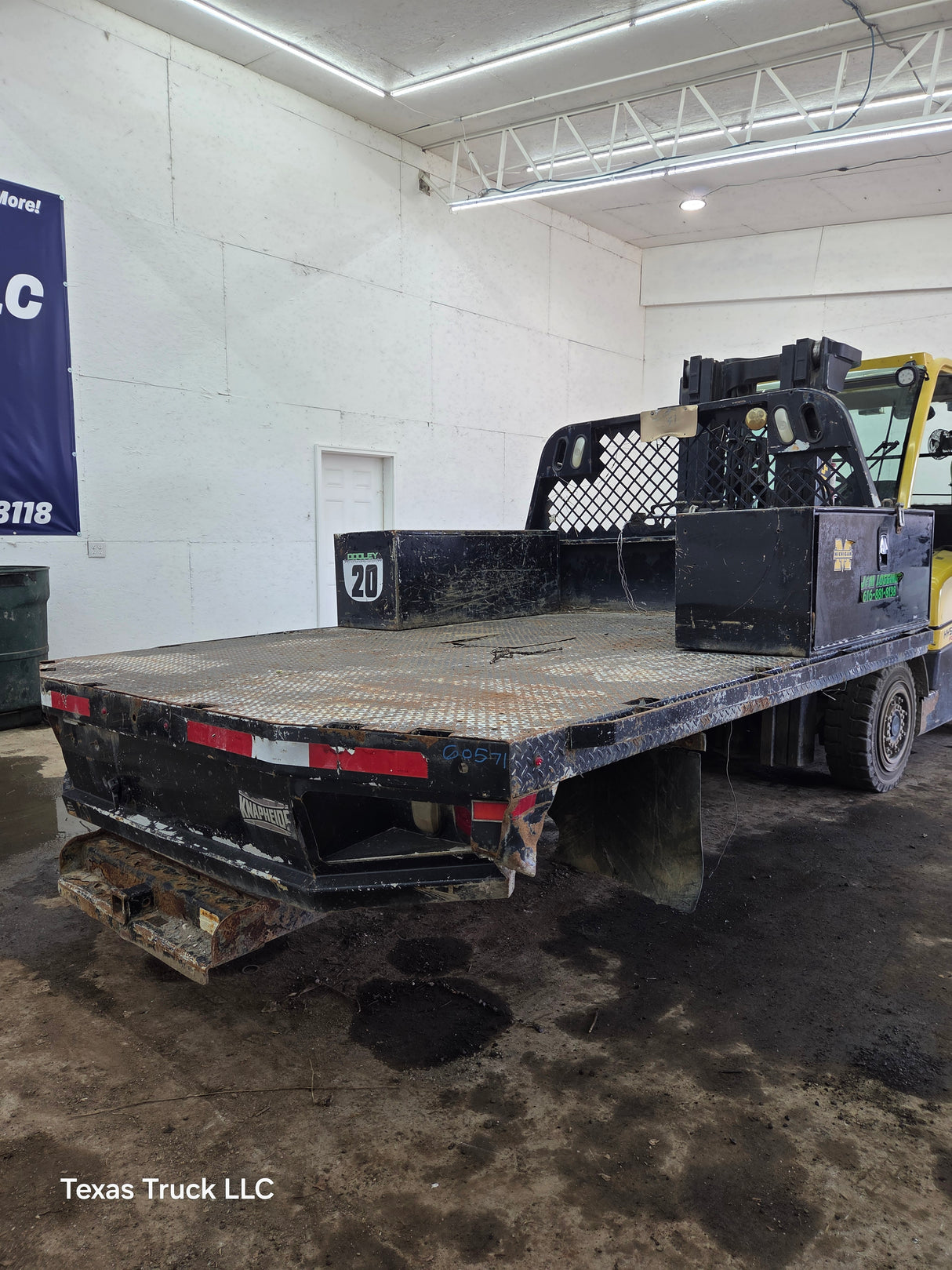 9' Steel Pickup Truck Dual Rear Wheel Utility Flatbed Universal