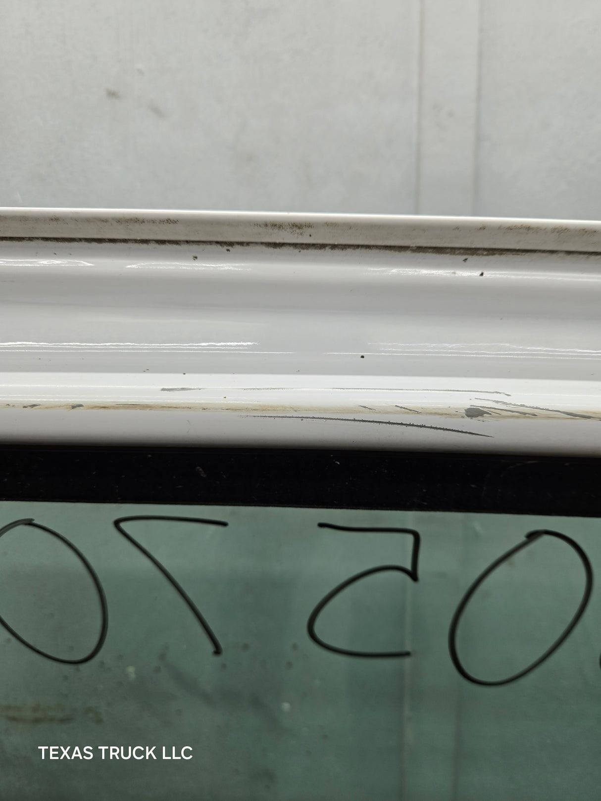 1999-2011 Ford Super Duty LH Driver Side Front Door F250 F350 F450 F550