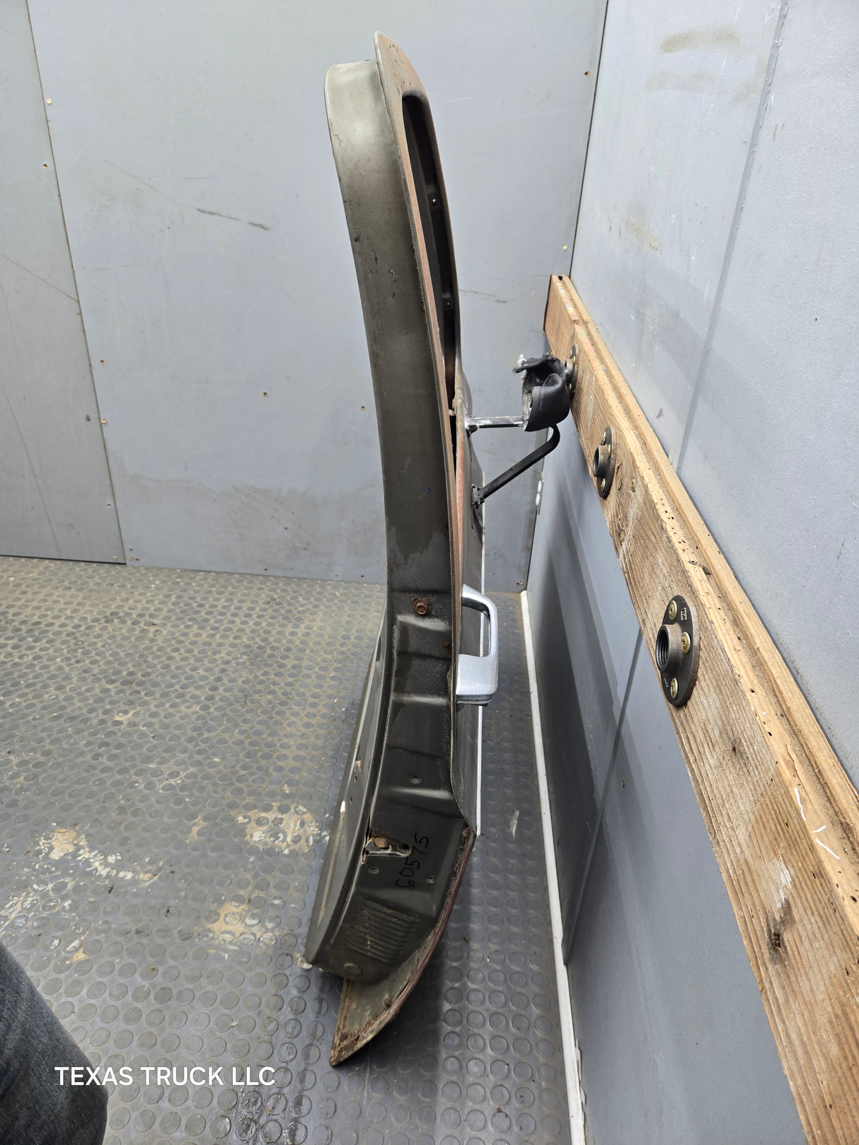 1973-1987 Chevrolet / GMC Square Body Front Passenger Side RH Door K / C Series