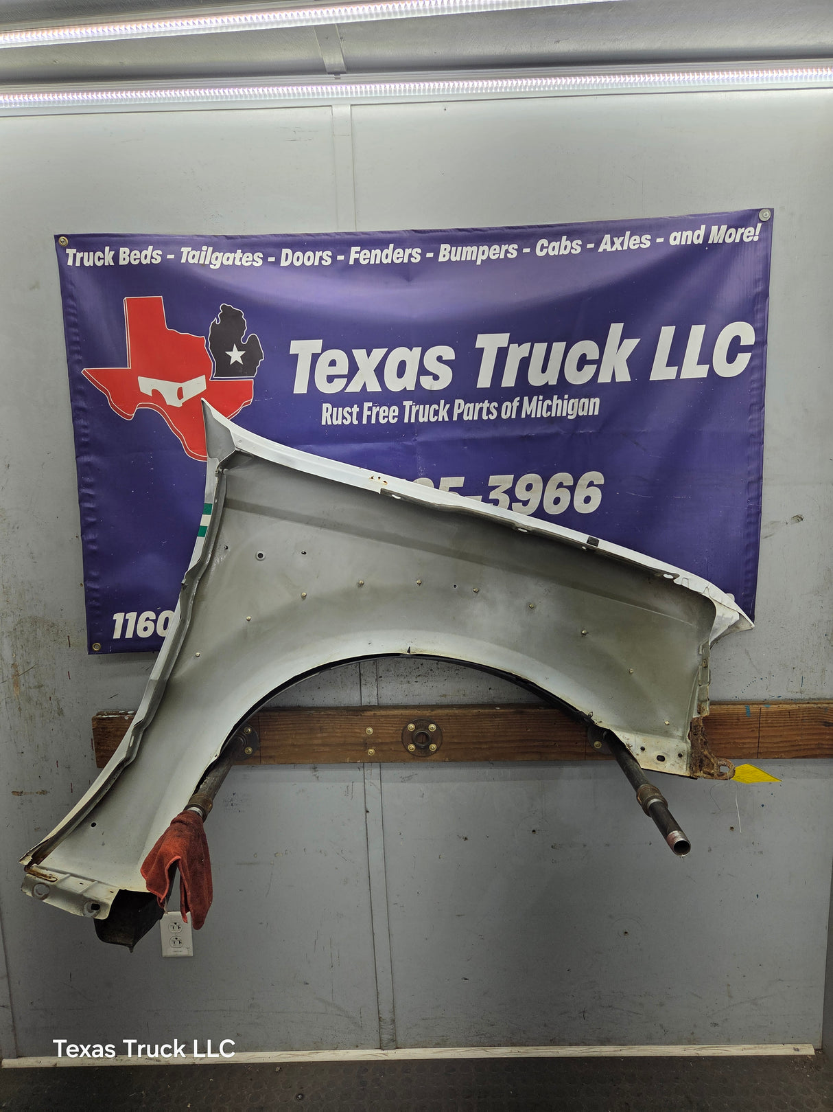 1999-2007 Ford Super Duty LH Driver Side Front Fender F250 F350 F450 F550 Excursion