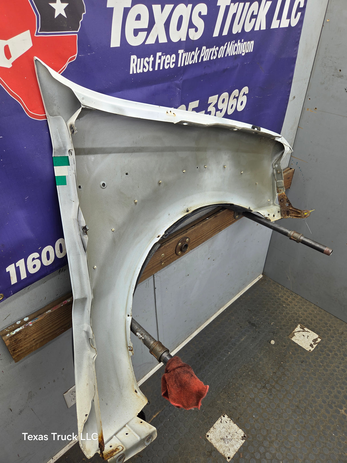 1999-2007 Ford Super Duty LH Driver Side Front Fender F250 F350 F450 F550 Excursion