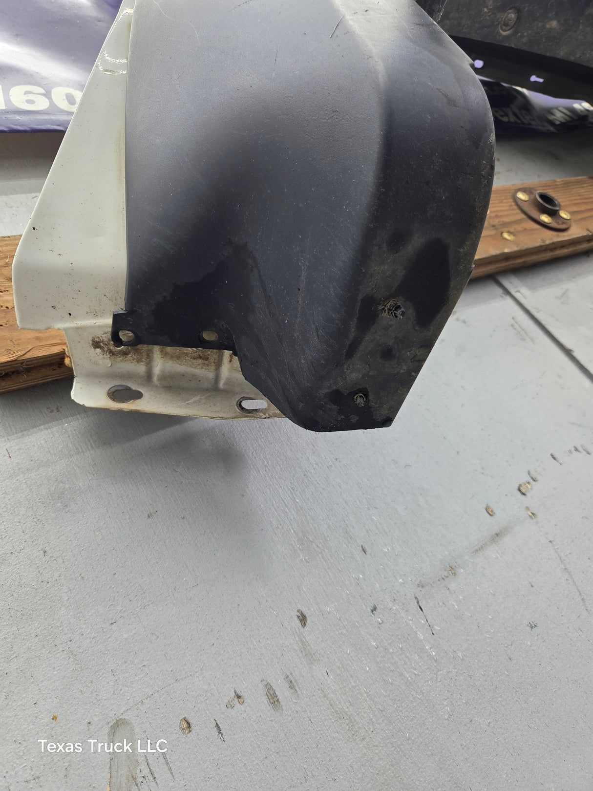 1999-2007 Ford Super Duty RH Passenger Side Front Fender F250 F350 F450 F550 Excursion