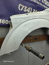 2011-2016 Ford Super Duty F250 F350 LH Driver Side Front Fender
