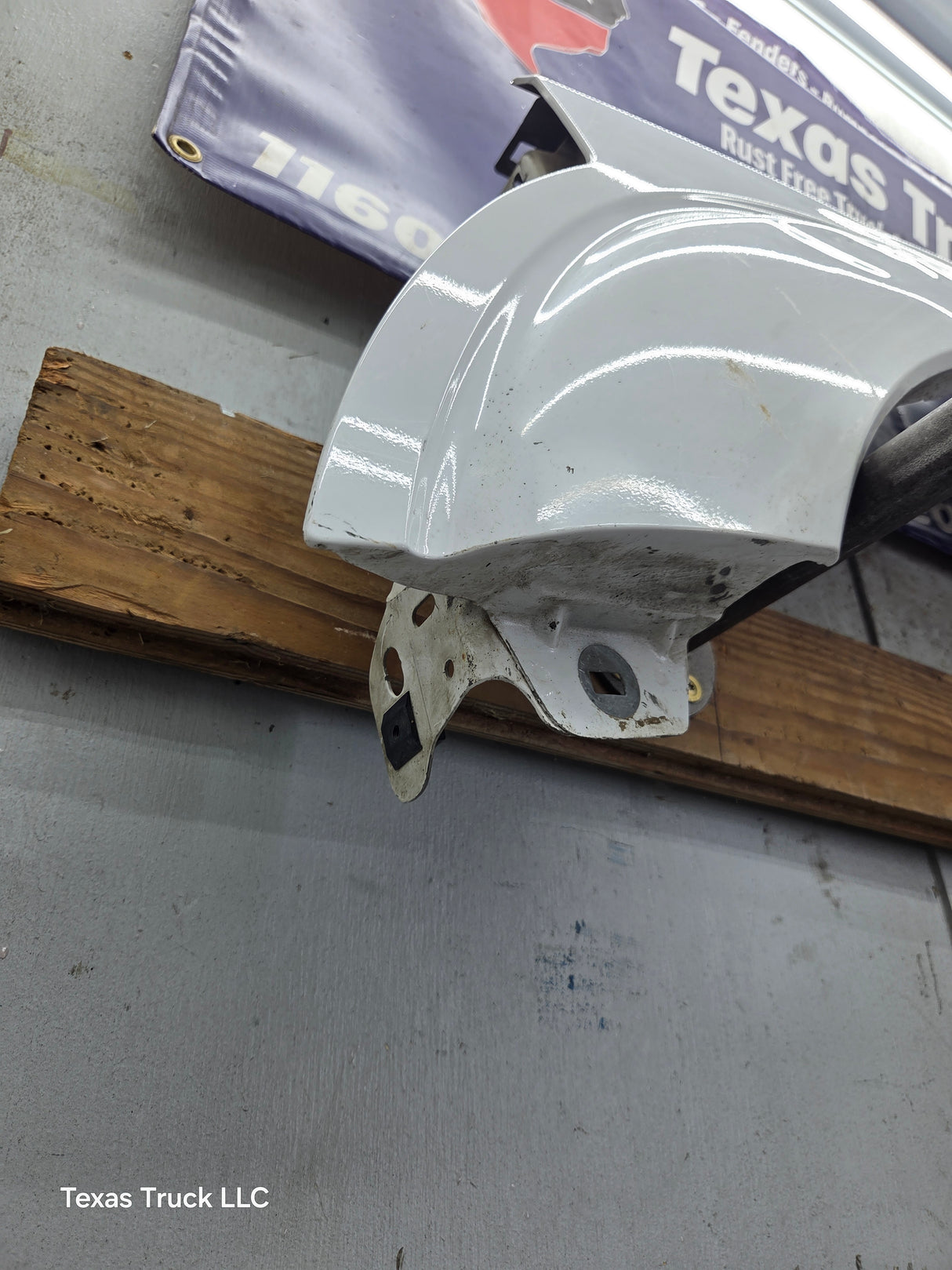 2011-2016 Ford Super Duty F250 F350 LH Driver Side Front Fender