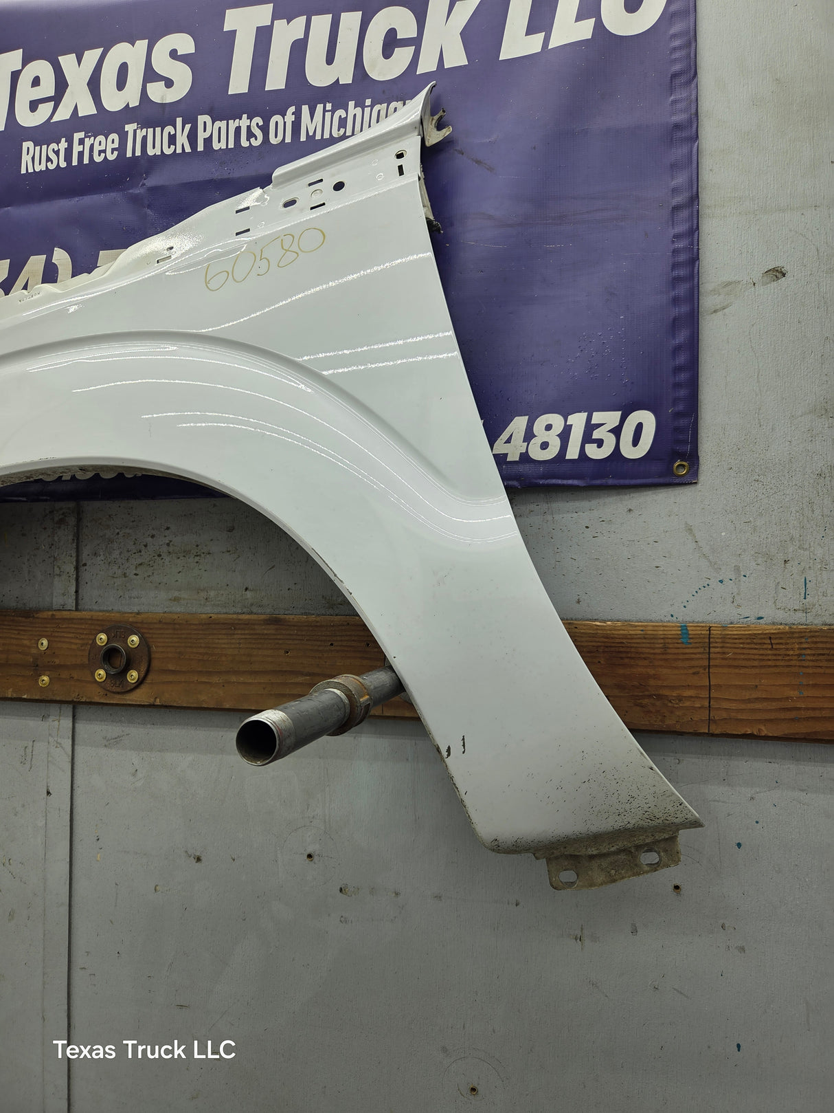 2011-2016 Ford Super Duty F250 F350 LH Driver Side Front Fender