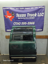 1999-2006 Chevrolet Silverado / GMC Sierra 1500 2500 3500 HD Rear Passenger Side Crew Cab Door RH