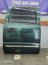 1999-2006 Chevrolet Silverado / GMC Sierra 1500 2500 3500 HD Rear Passenger Side Crew Cab Door RH