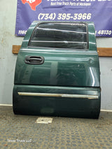 1999-2006 Chevrolet Silverado / GMC Sierra 1500 2500 3500 HD Rear Passenger Side Crew Cab Door RH