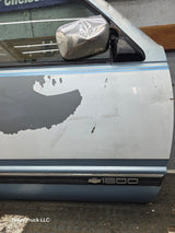 1988-2000 Chevrolet Silverado Suburban GMC Sierra RH Front Passenger Door