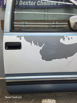 1988-2000 Chevrolet Silverado Suburban GMC Sierra RH Front Passenger Door