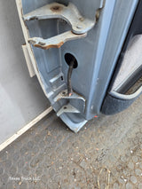 1988-2000 Chevrolet Silverado Suburban GMC Sierra RH Front Passenger Door