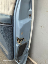 1988-2000 Chevrolet Silverado Suburban GMC Sierra RH Front Passenger Door