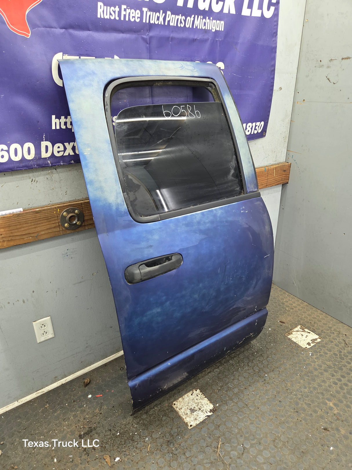 2003-2008 Dodge Ram 3rd Gen RH Passenger Side Rear Quad Cab Door 1500 2500 3500 4500 5500