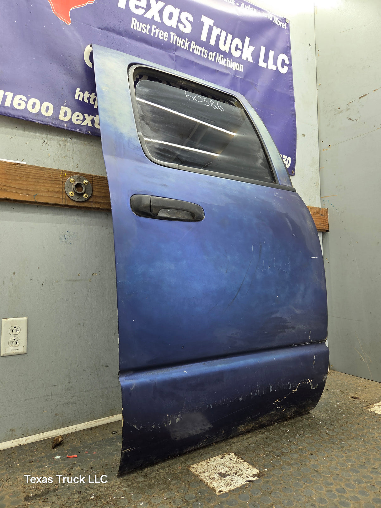 2003-2008 Dodge Ram 3rd Gen RH Passenger Side Rear Quad Cab Door 1500 2500 3500 4500 5500
