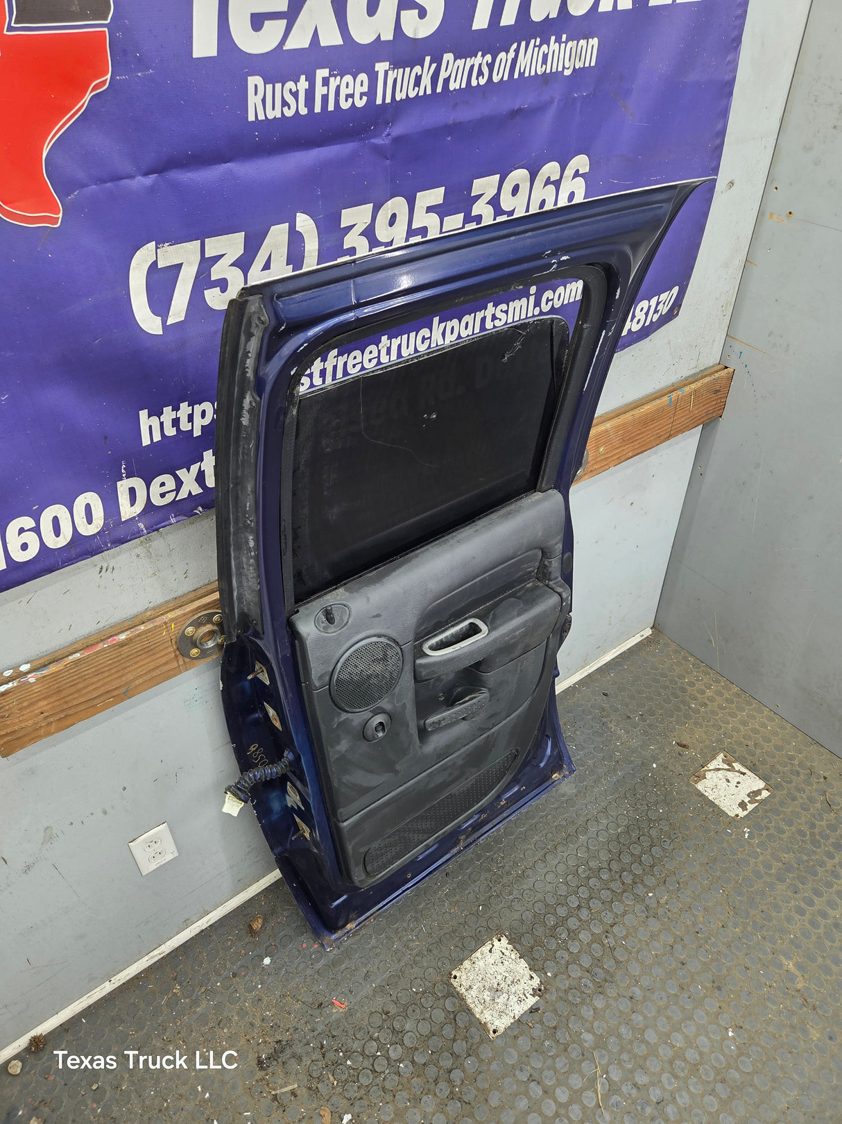 2003-2008 Dodge Ram 3rd Gen RH Passenger Side Rear Quad Cab Door 1500 2500 3500 4500 5500