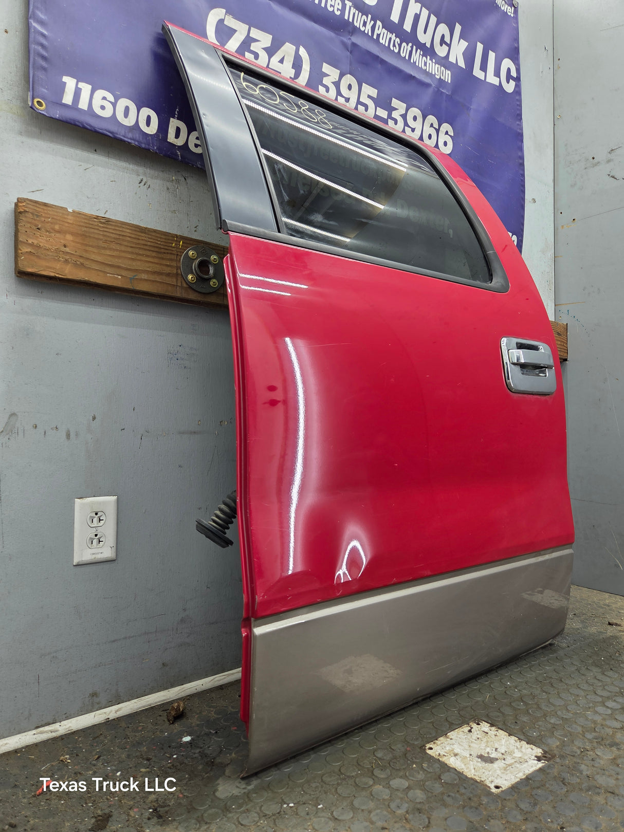 2004-2008 Ford F150 Rear LH Driver Side Crew Cab Door