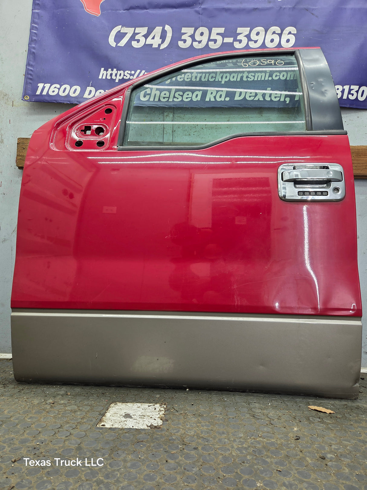 2004-2008 Ford F150 LH Driver Front CREW Cab Door