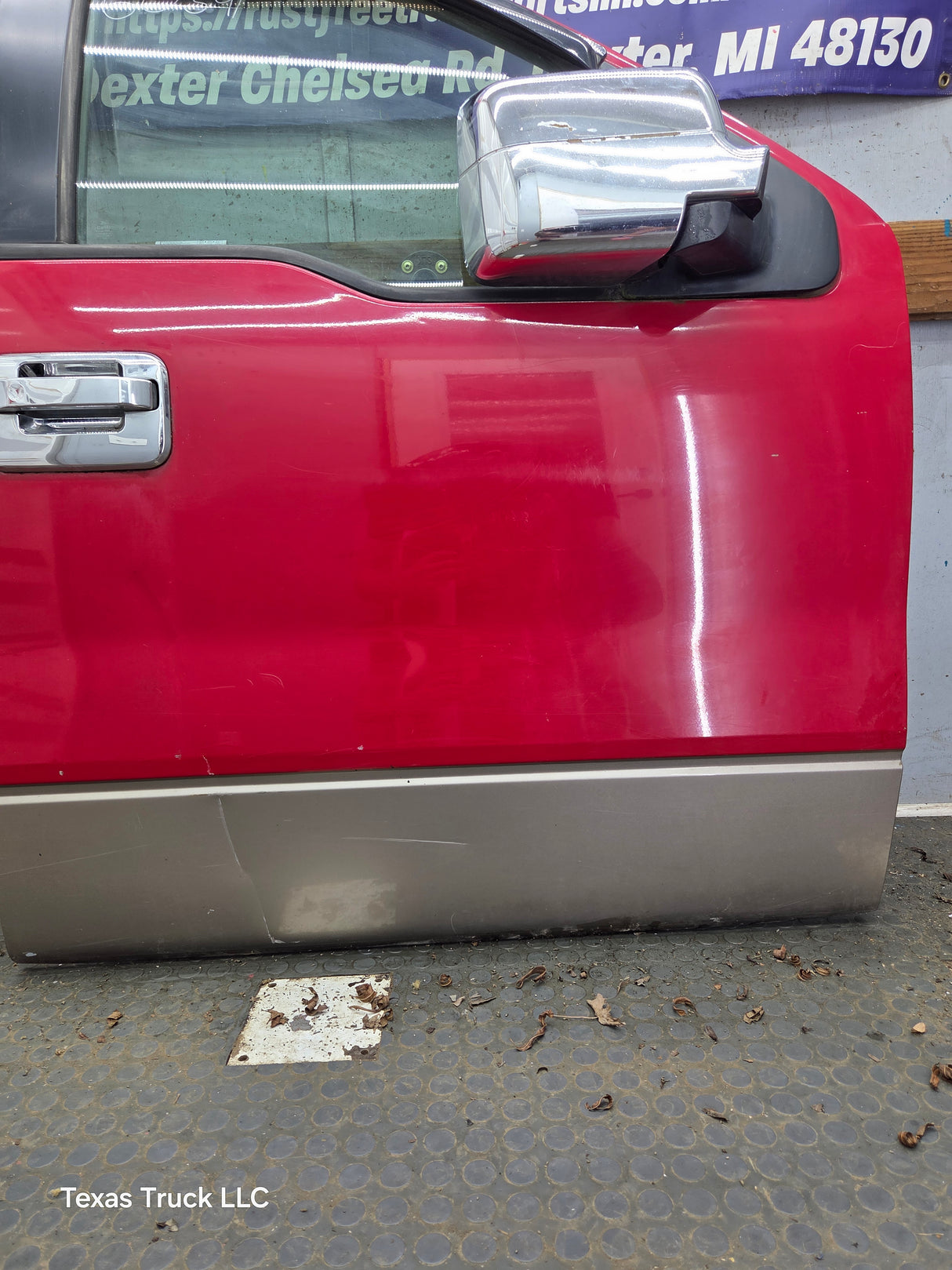 2004-2008 Ford F150 RH Passenger Front CREW Cab Door