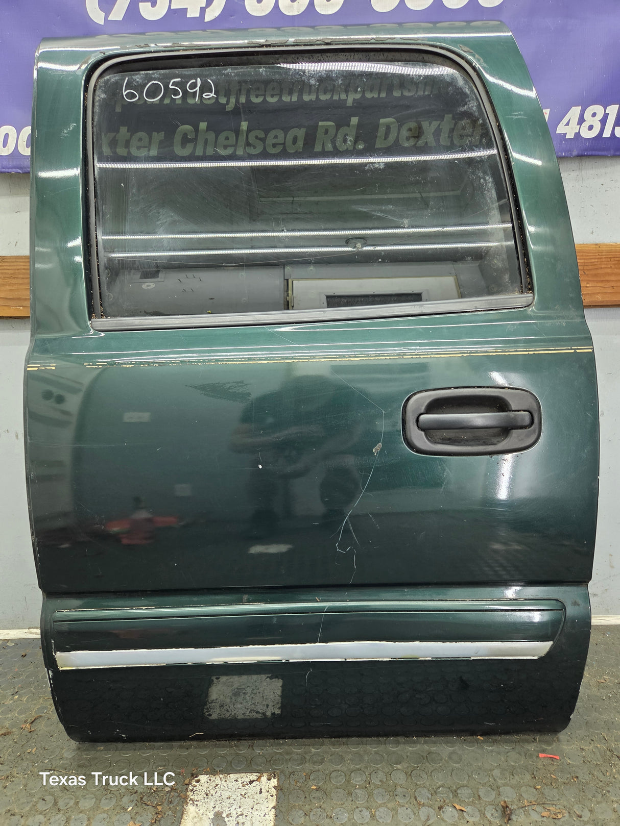 1999-2007 Chevrolet Silverado / GMC Sierra 1500 2500 3500 HD Driver side LH Crew Cab rear door