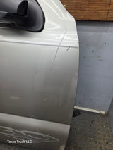 1999-2006 Chevrolet Silverado / GMC Sierra 1500 2500 3500 HD Front Passenger side Door RH