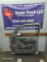 1999-2006 Chevrolet Silverado / GMC Sierra 1500 2500 3500 HD Front Passenger side Door RH