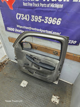 1999-2006 Chevrolet Silverado / GMC Sierra 1500 2500 3500 HD Front Passenger side Door RH