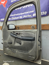 1999-2006 Chevrolet Silverado / GMC Sierra 1500 2500 3500 HD Front Passenger side Door RH