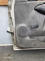 1999-2006 Chevrolet Silverado / GMC Sierra 1500 2500 3500 HD Front Passenger side Door RH