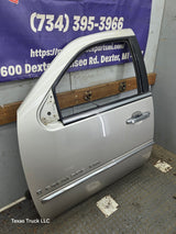 2007-2011 Cadillac Escalade LH Front Driver Side Door