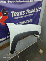 2003-2007 Chevrolet Silverado / Tahoe / Suburban 1500 2500 3500 HD RH Passenger Side "Cateye" Front Fender