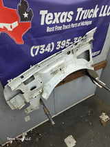 2003-2007 Chevrolet Silverado / Tahoe / Suburban 1500 2500 3500 HD RH Passenger Side "Cateye" Front Fender