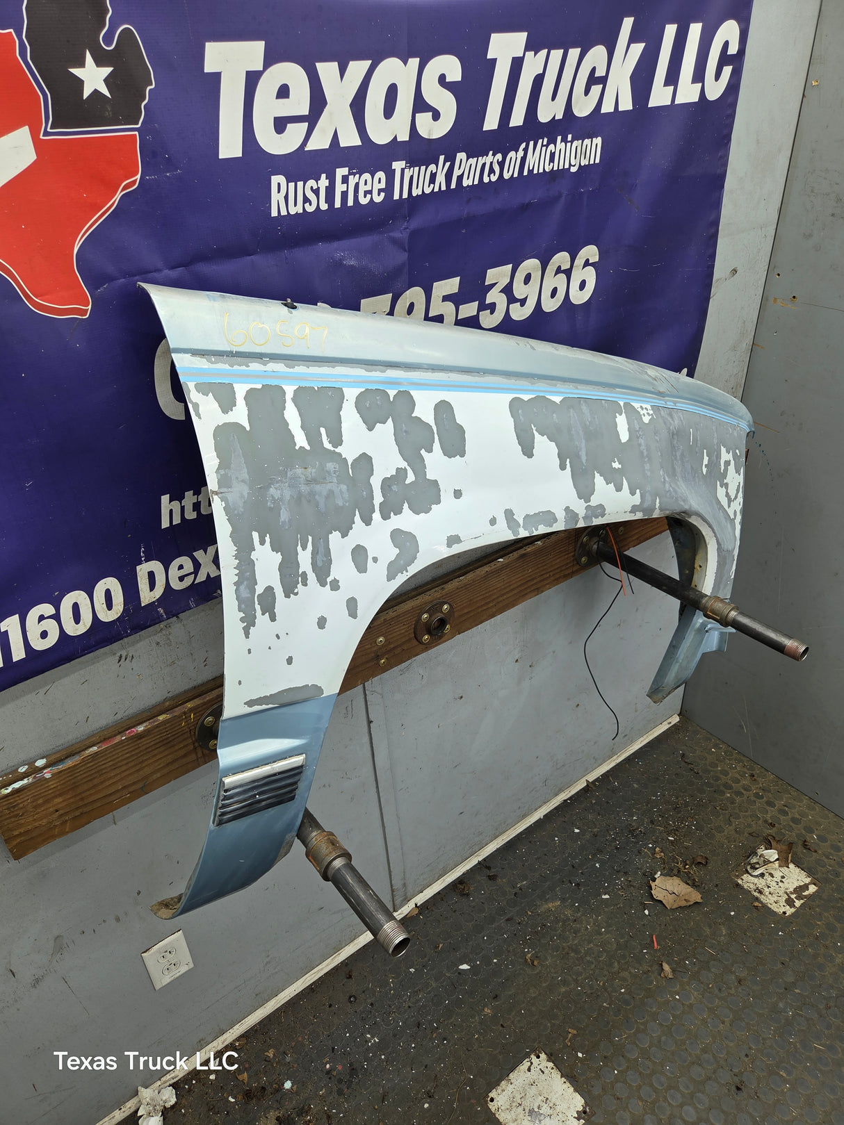 1988-1998 Chevrolet / GMC 1500 2500 3500 Right Hand Passenger Side Front Fender