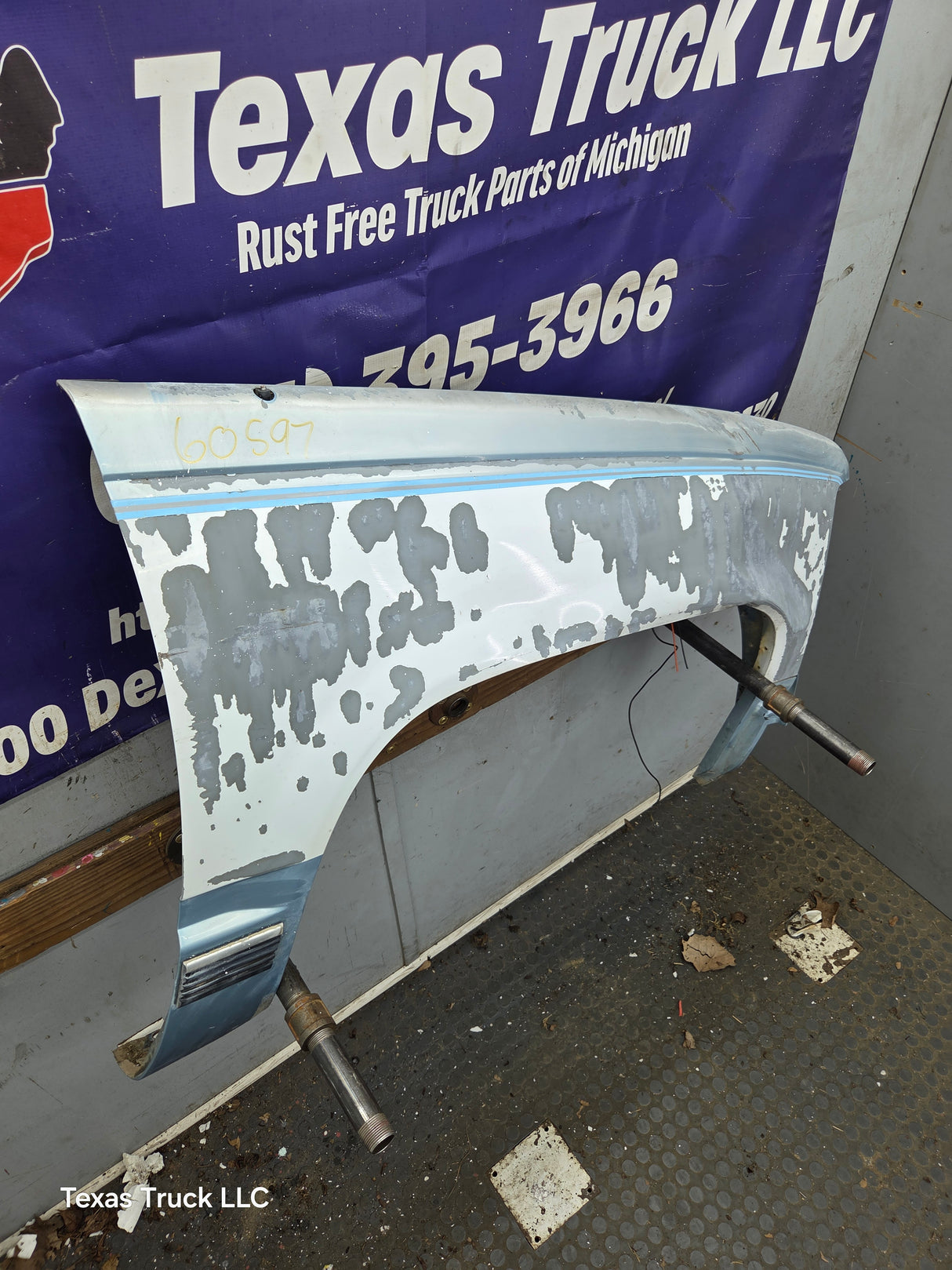 1988-1998 Chevrolet / GMC 1500 2500 3500 Right Hand Passenger Side Front Fender