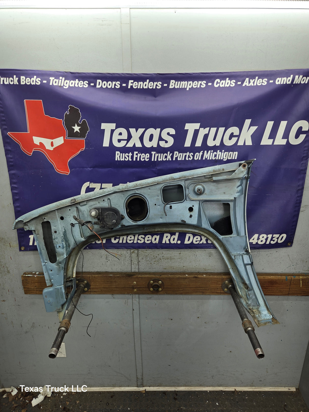 1988-1998 Chevrolet / GMC 1500 2500 3500 Right Hand Passenger Side Front Fender
