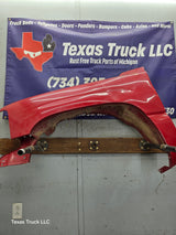 1999-2002 Chevrolet Silverado / Tahoe / Suburban 1500 2500 3500 HD LH Driver Side Front Fender