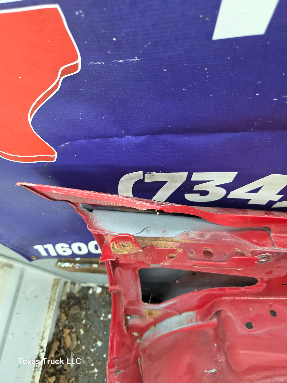 1999-2002 Chevrolet Silverado / Tahoe / Suburban 1500 2500 3500 HD LH Driver Side Front Fender