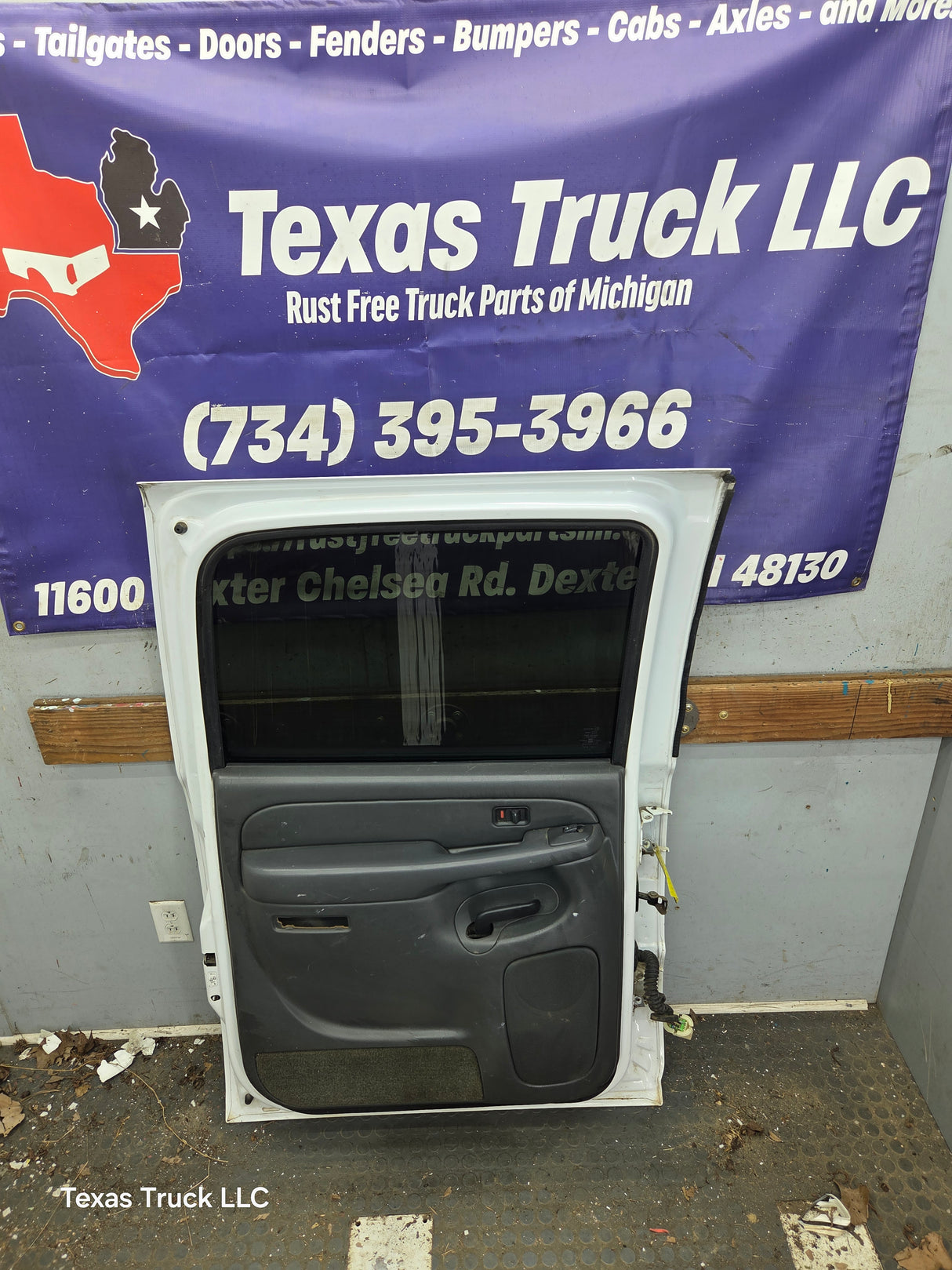 1999-2006 Chevrolet Silverado / GMC Sierra 1500 2500 3500 HD Rear Driver Side Crew Cab