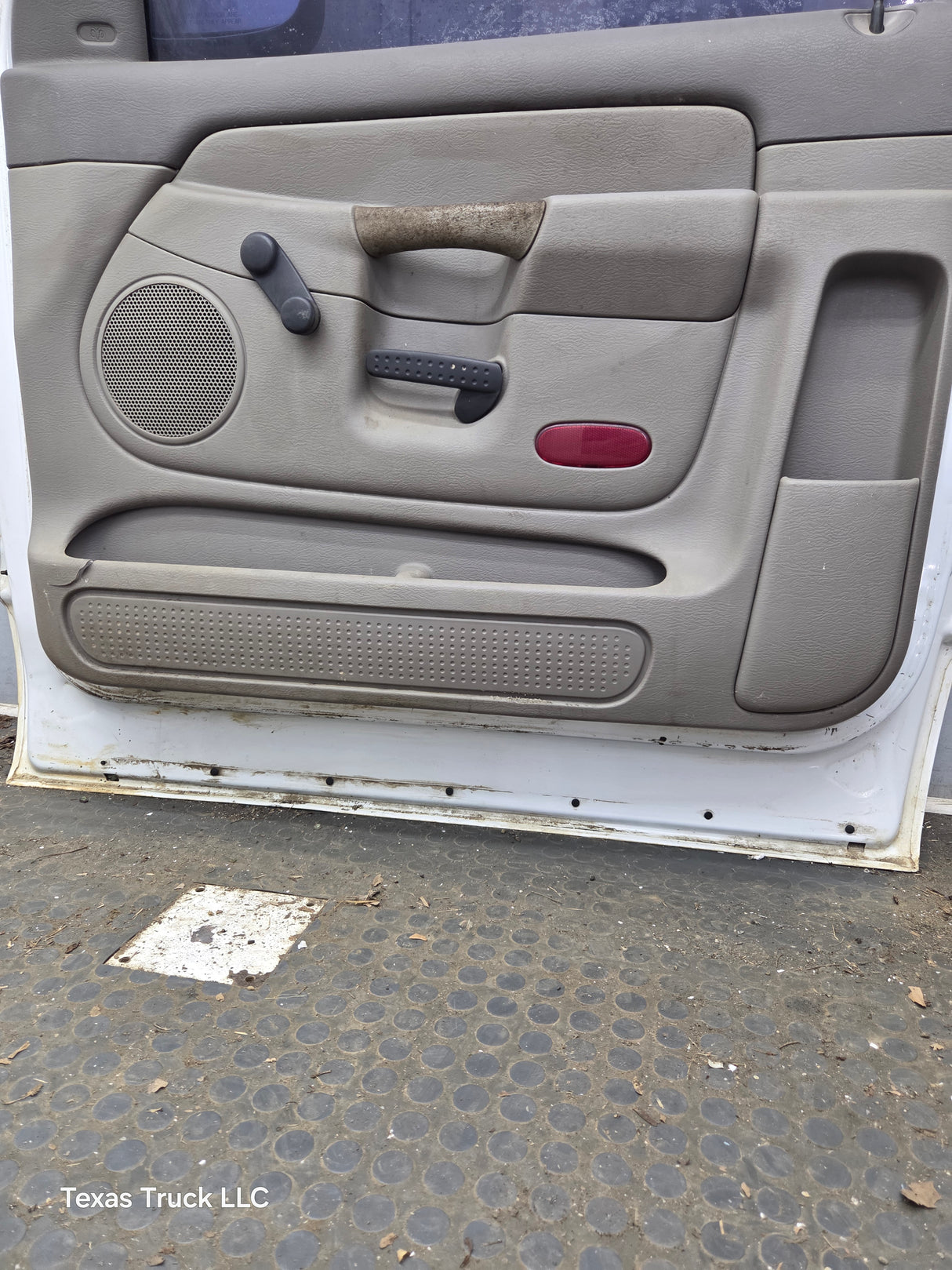 2003-2008 Dodge Ram 3rd Gen Passenger Side Front Quad Cab Crew Cab Door 1500 2500 3500 4500 5500