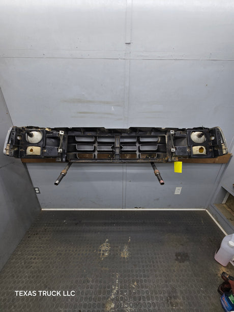 1992-1997 Ford F150 F250 F350 F450 F550 Header Panel, Grill And Headlights
