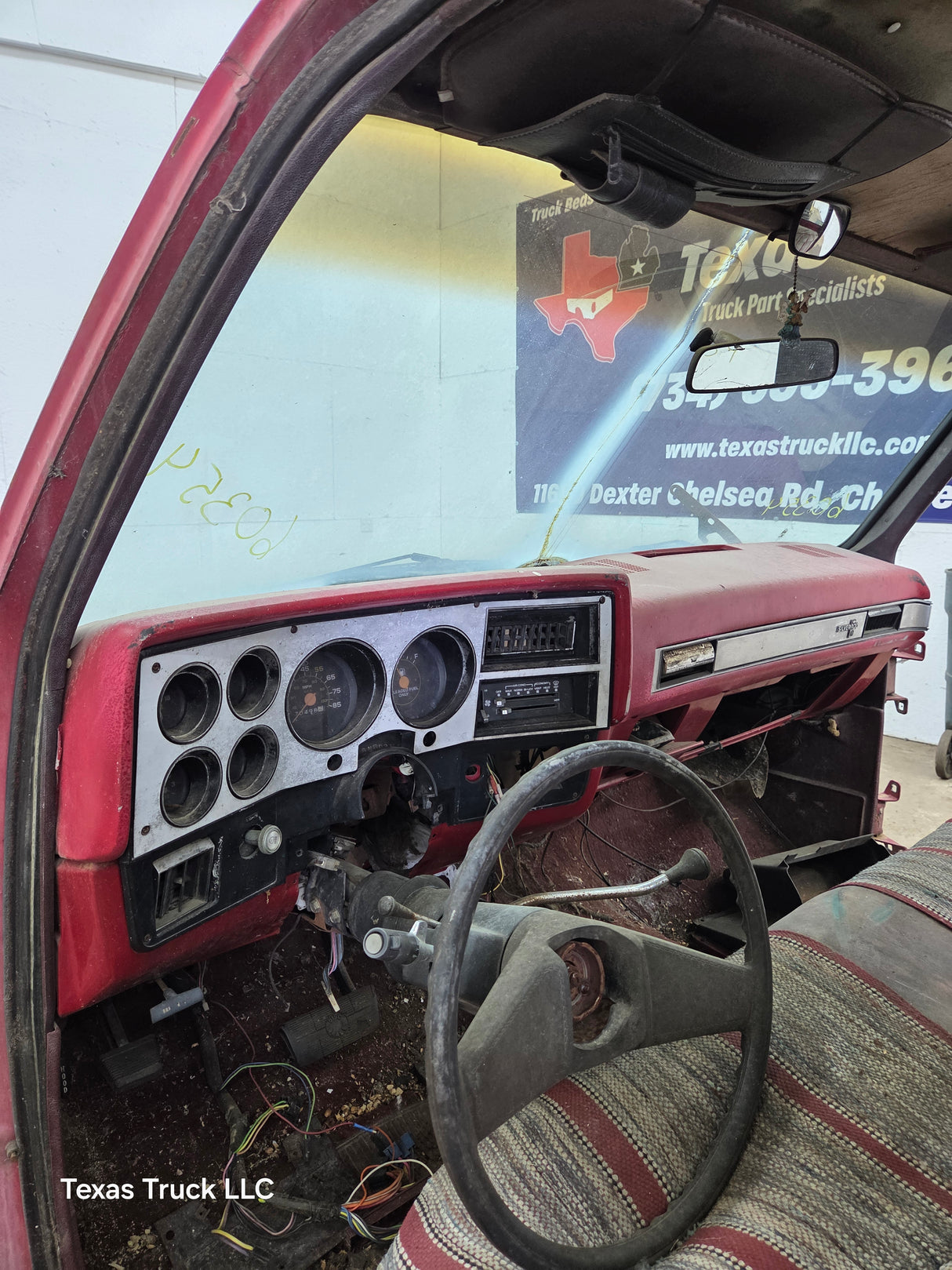 1973-1987 Chevrolet / GMC Square Body Regular Cab Truck Cab K series / C series