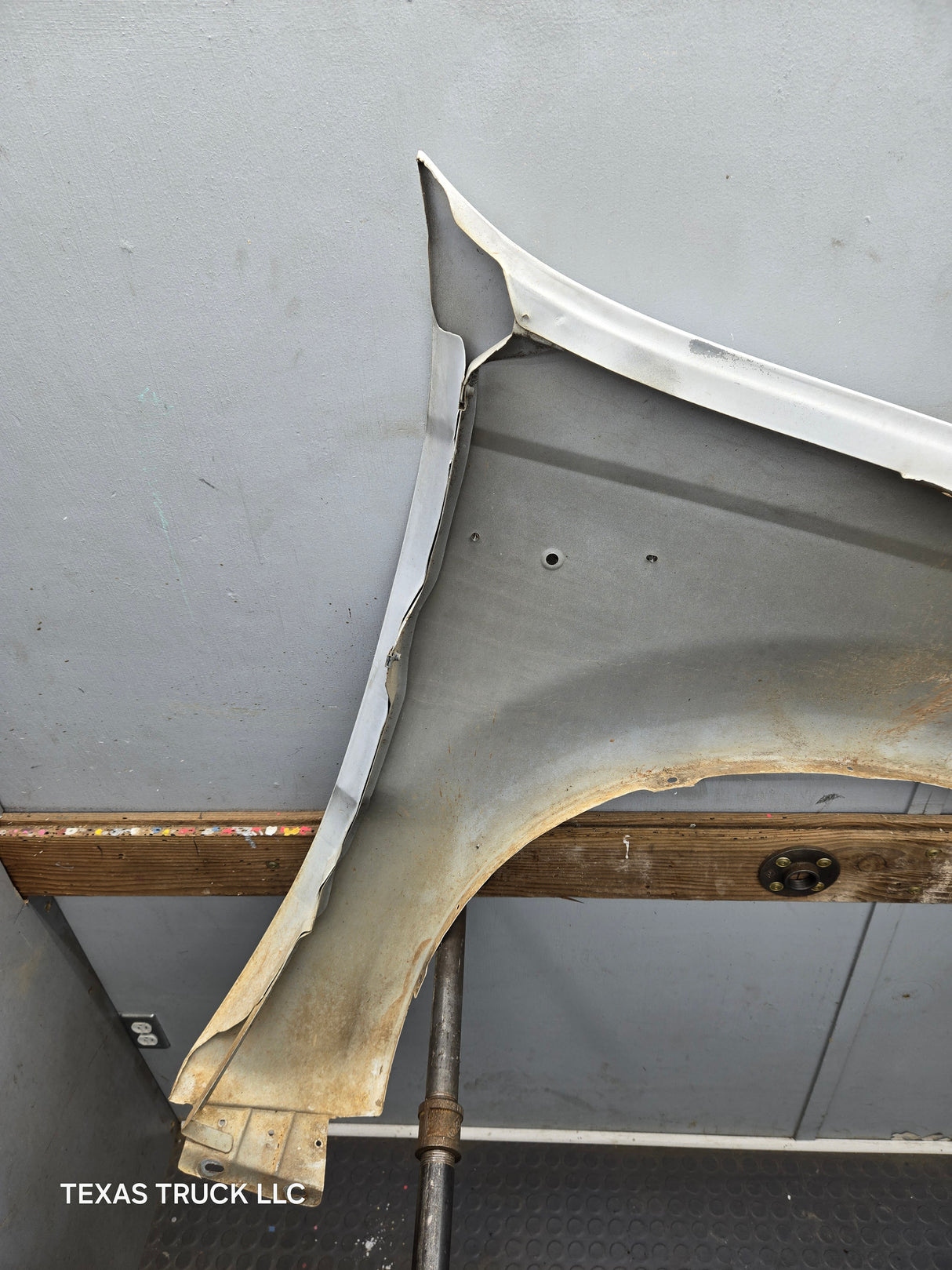 1999-2007 Ford Super Duty LH Driver Side Front Fender F250 F350 F450 F550 Excursion