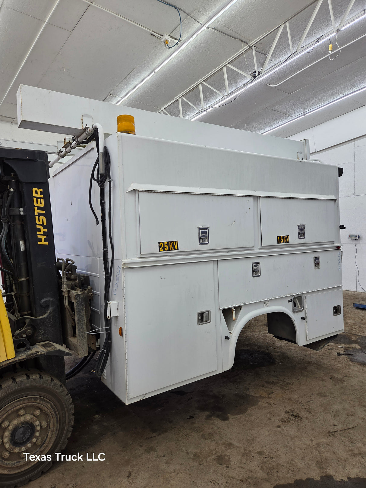 9' Steel High Rise Utility Dually Service Body Utility Bed Universal