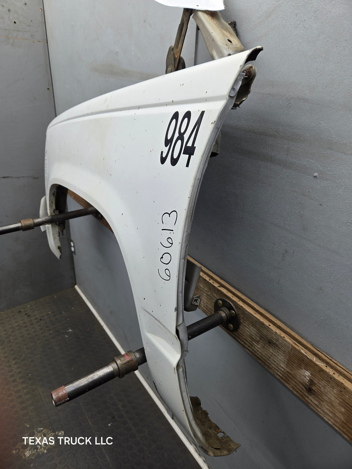 1988-1998 Chevrolet / GMC 1500 2500 3500 Left Hand Driver Side Front Fender