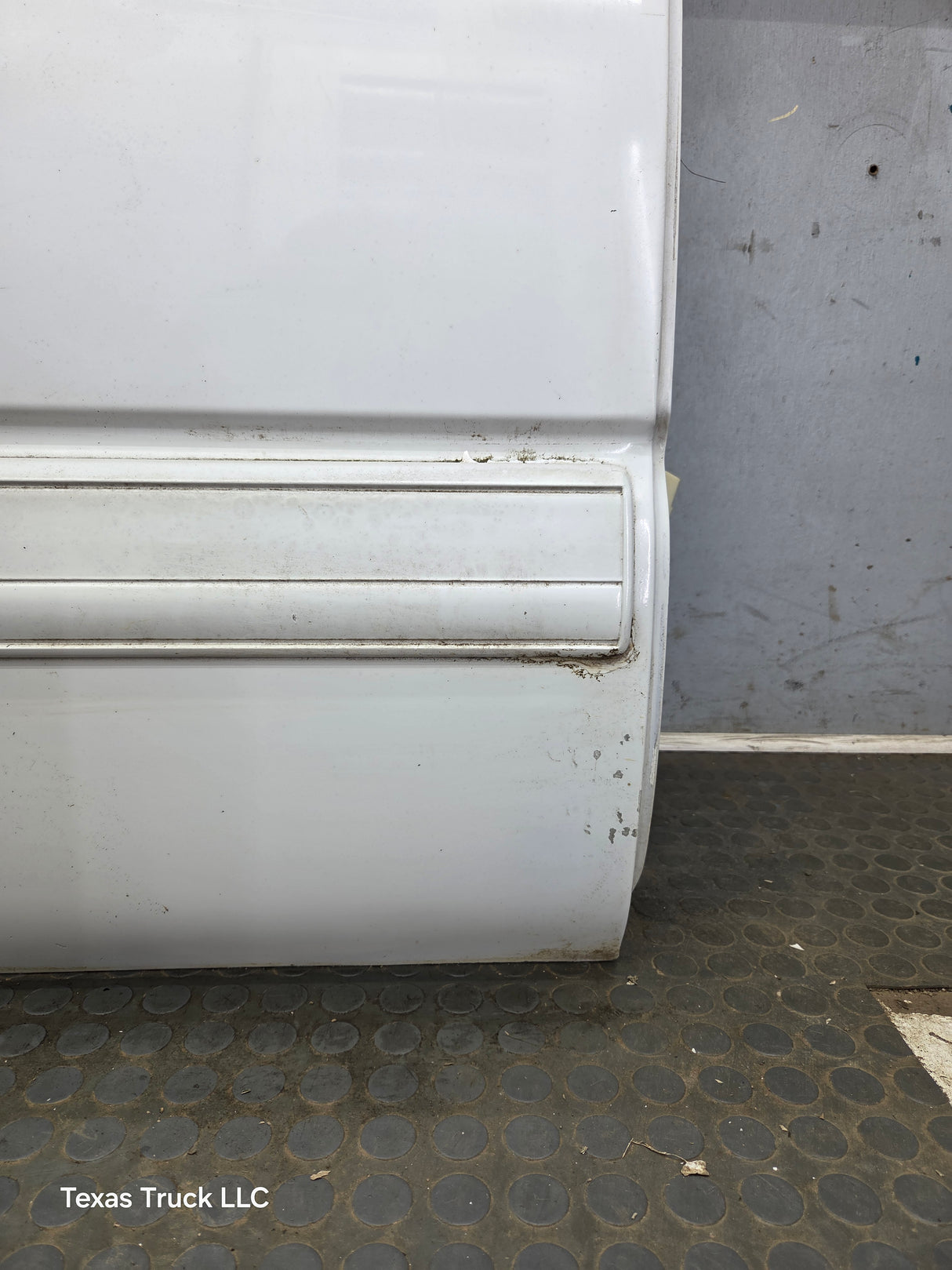 1999-2006 Chevrolet Silverado / GMC Sierra 1500 2500 3500 HD Rear Passenger Side Crew Cab Door RH