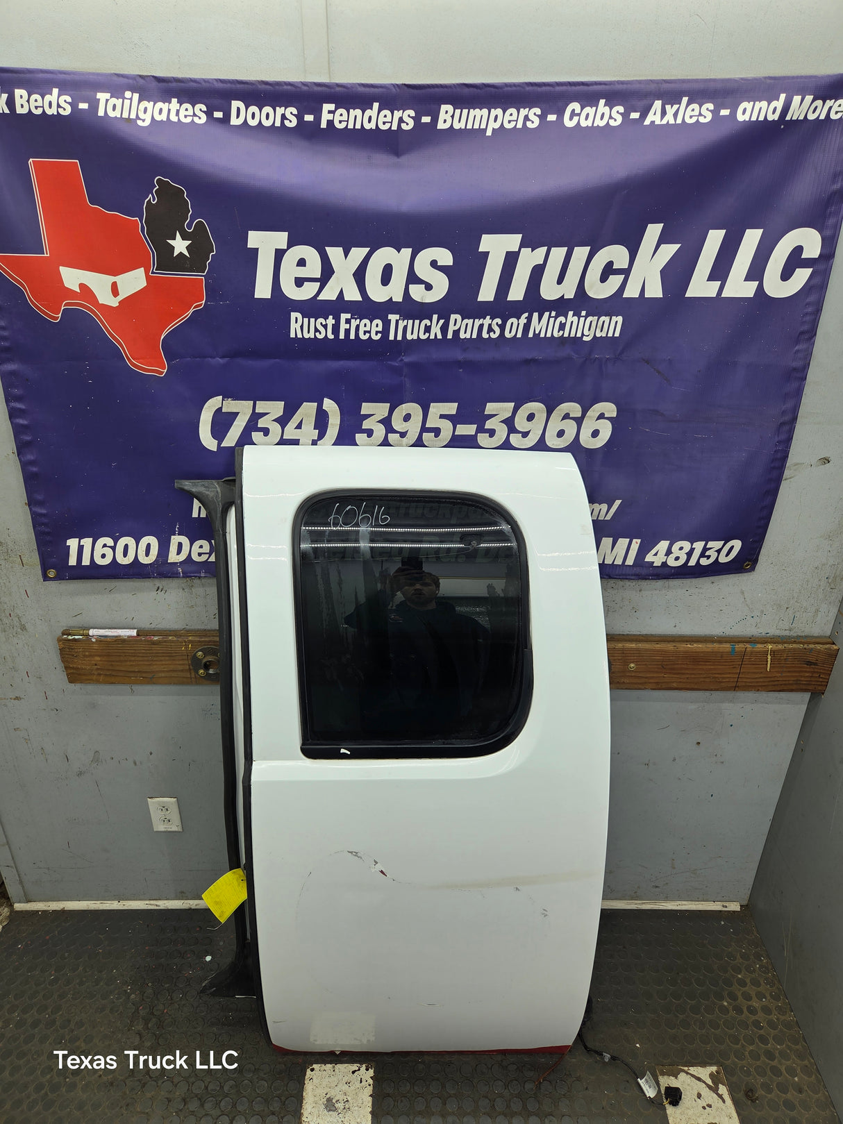 2007-2013 Chevrolet Silverado / GMC Sierra 1500 2500 3500 HD Driver Side Extended Cab LH Rear Door