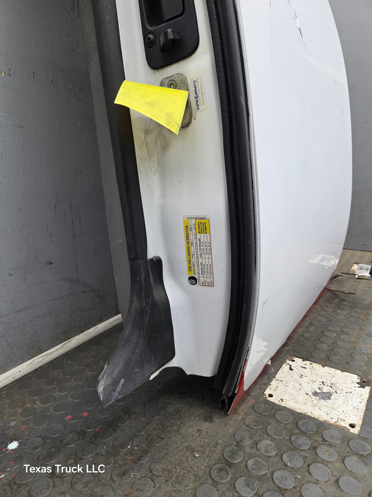 2007-2013 Chevrolet Silverado / GMC Sierra 1500 2500 3500 HD Driver Side Extended Cab LH Rear Door